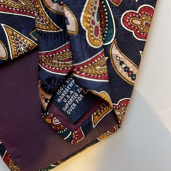 Lands End Mens 100% Silk Multicolor Necktie Tie Black Paisley 60” - Picture 4 of 4